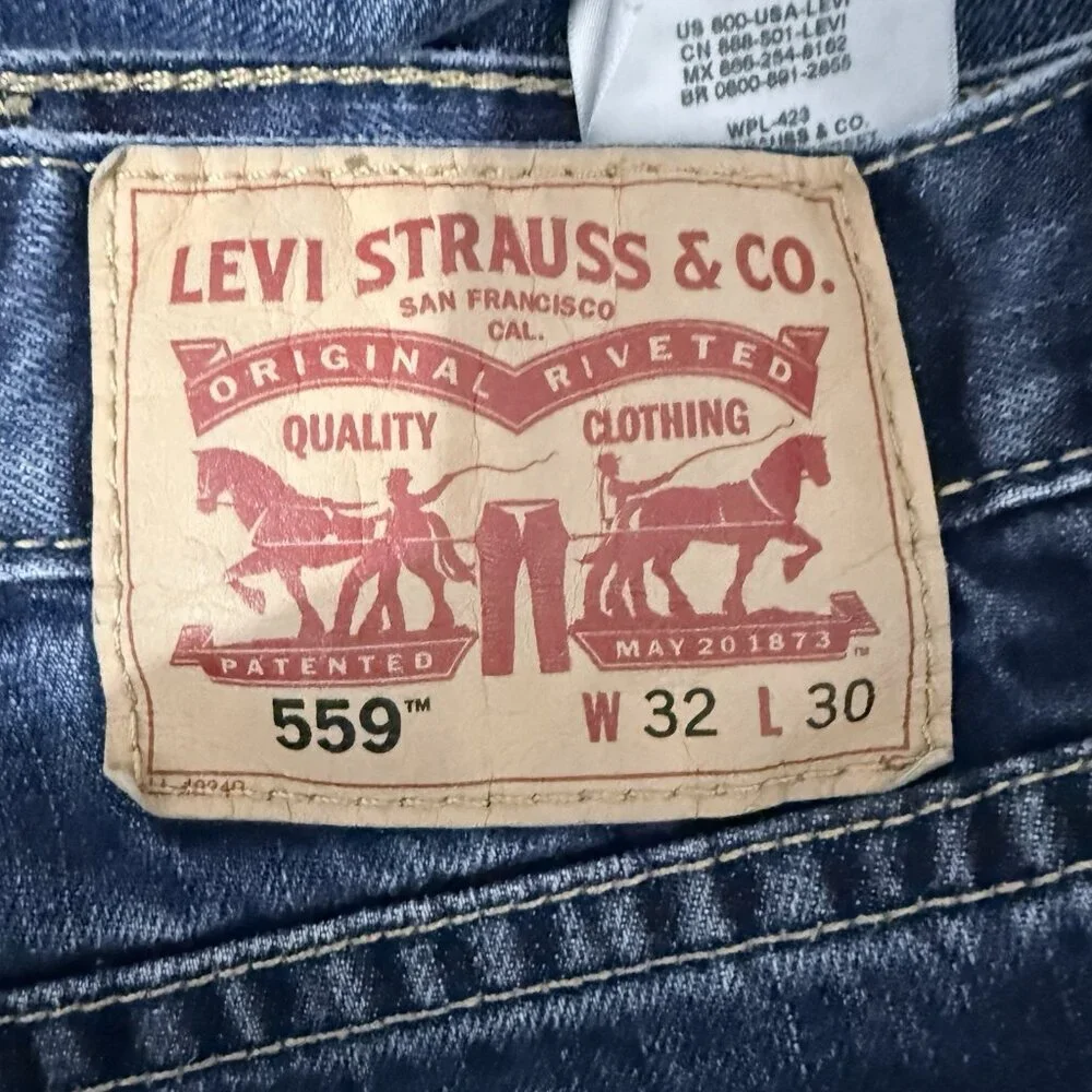 Levi's 559 Blue Denim Jeans Men's Size 32x30 Straight 100% Cotton